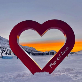 TONALE - Ski Lovers - 2 Passo Del Tonale